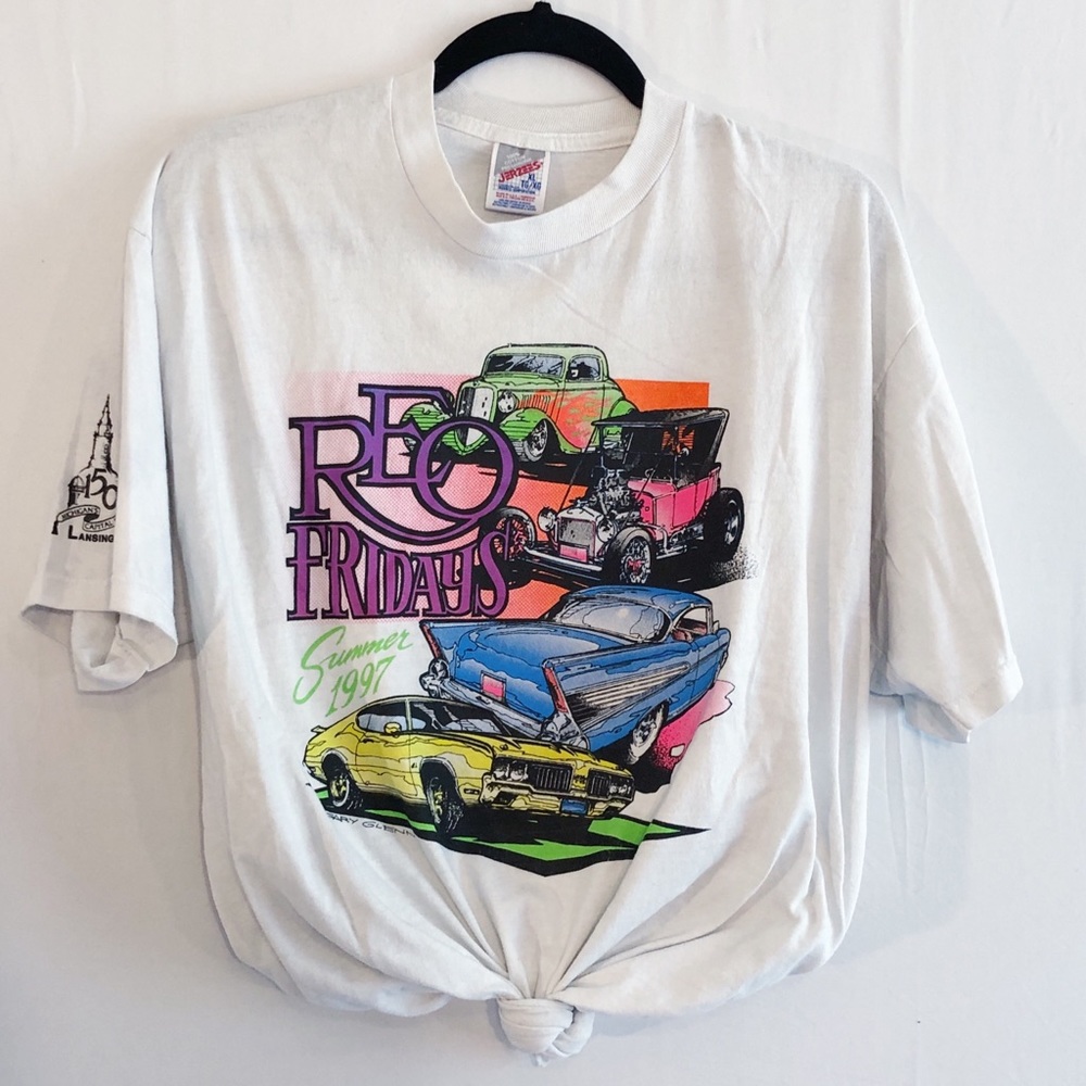 97’ Reo Fridays Vintage Tee